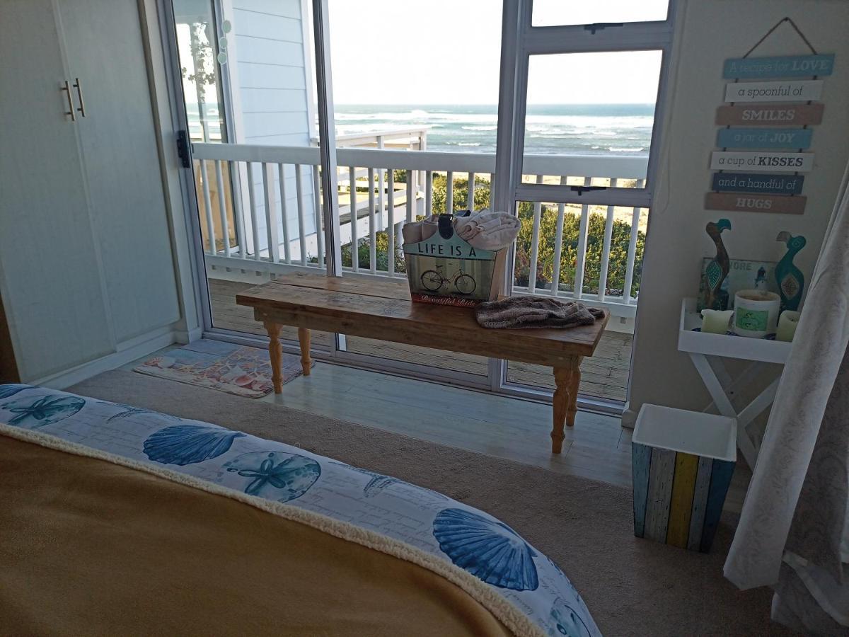 Beached House On Golden Sanddunes Holiday home Cannon Rocks Exterior photo