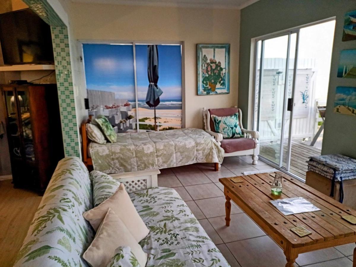 Beached House On Golden Sanddunes Holiday home Cannon Rocks Exterior photo
